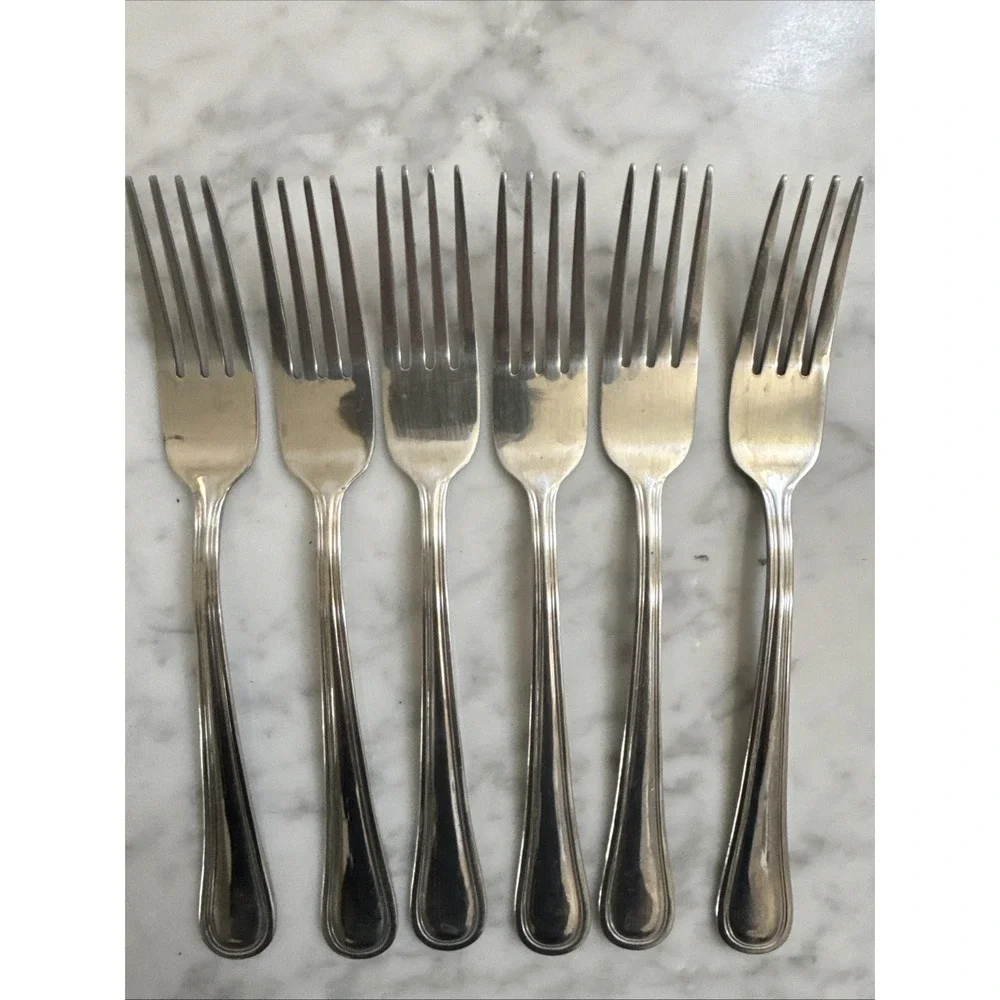 Oneida Hollis Pattern Stainless Steel Silver Dinner Forks 8